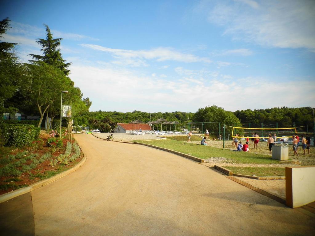 Easyatent Bungalow Tent Lanterna 切瓦尔-波拉特 外观 照片